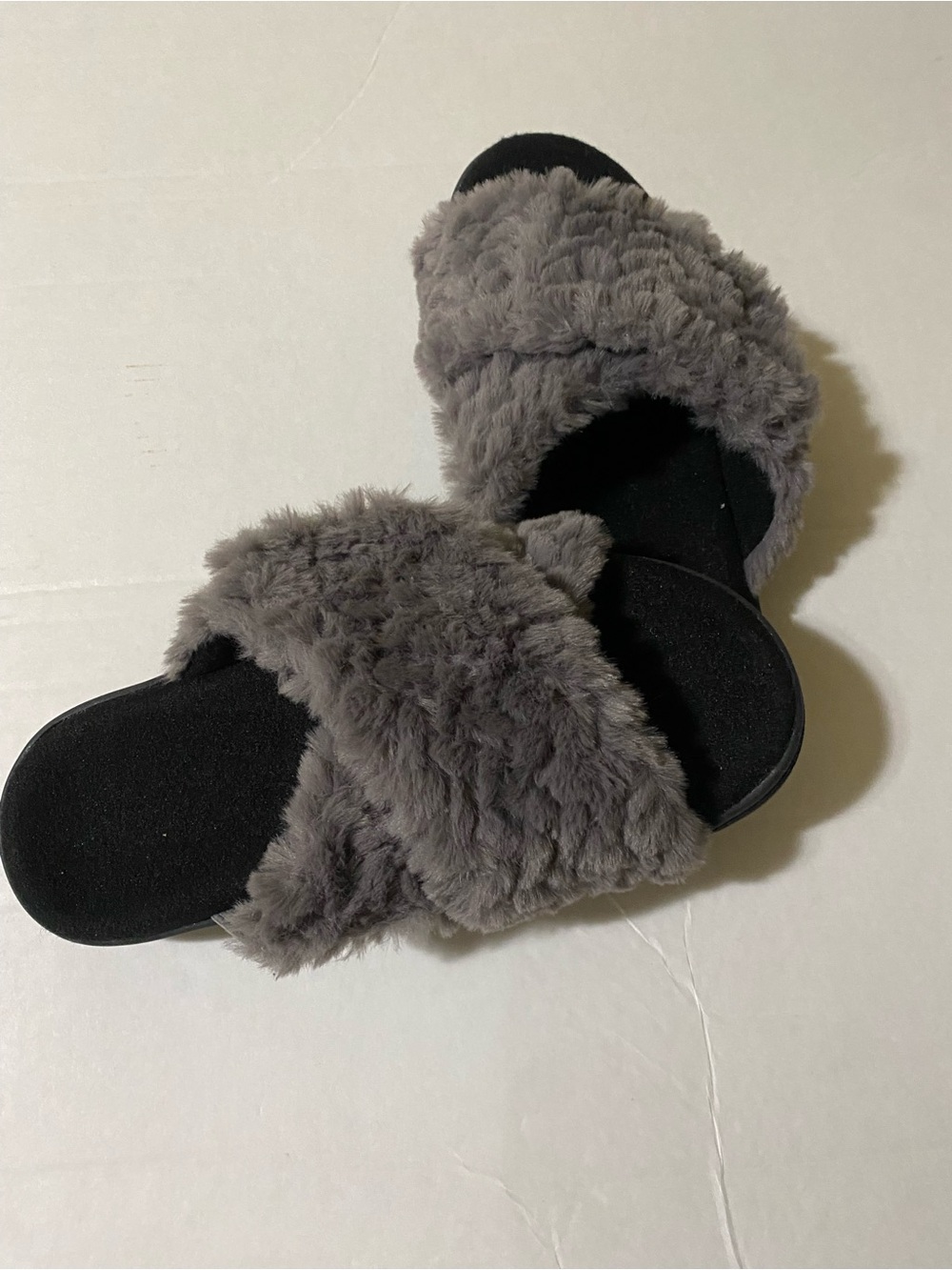 Vionic Gray Faux Fur Slide Slippers